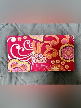 Vera Bradley Checkbook Cover - Retired Print